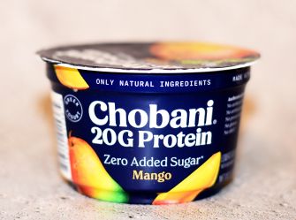 Chobani 20G Protein Mango Greek yogurt cup