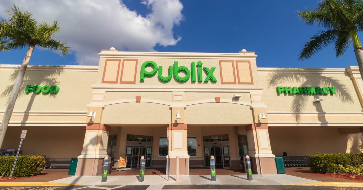 Publix Faces Wrongful Death Lawsuit Over E. Coli-Linked Blueberries