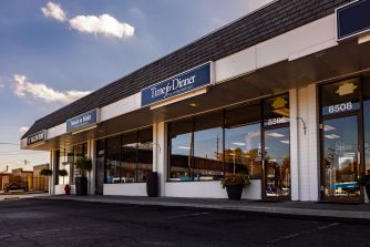 Exterior view of the restaurant 'Time for Dinner' located in Brentwood, Missouri.
